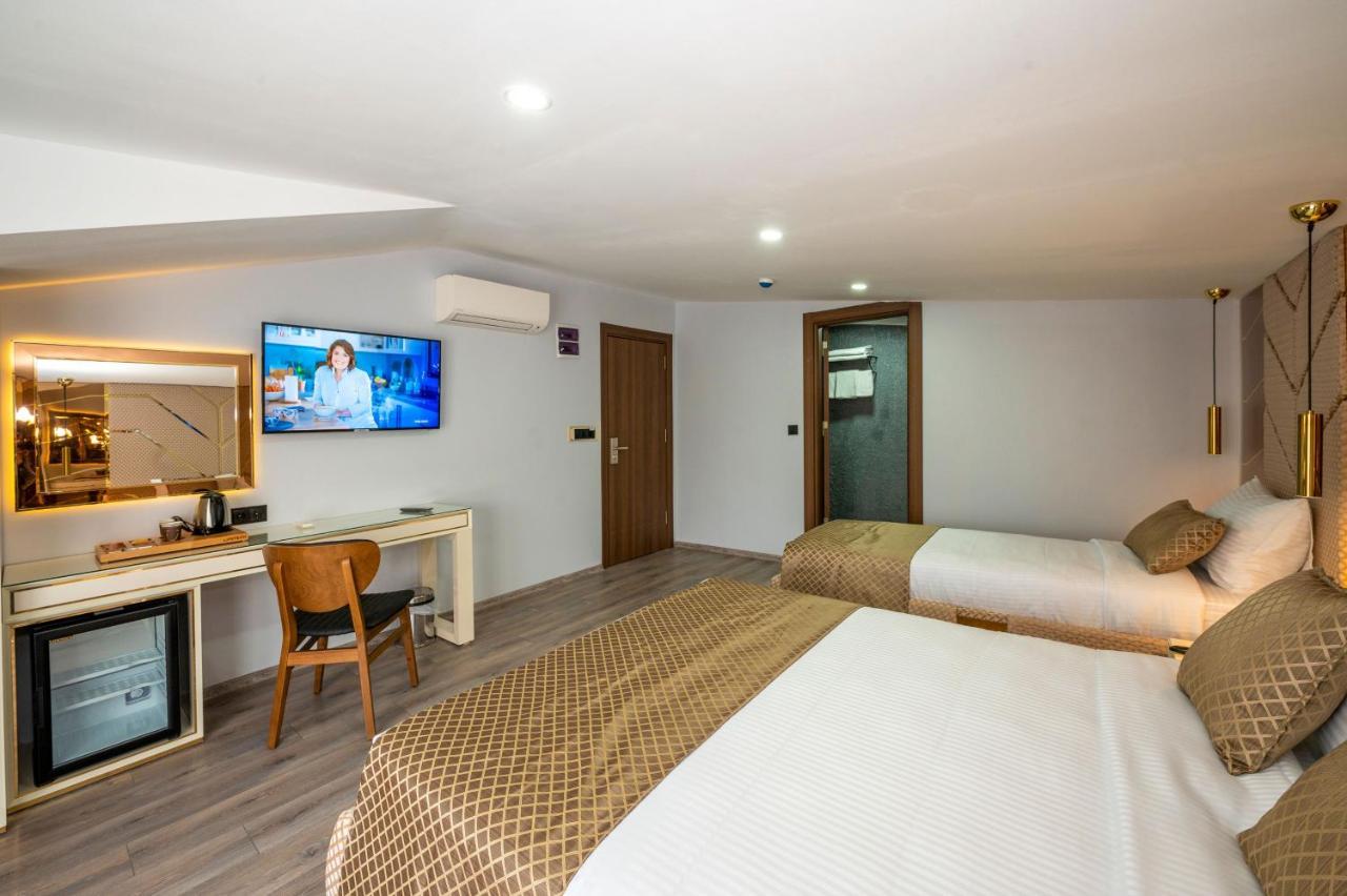 Luxury Airport Hotel By Zazzoni-Istanbul Airport Arnavutkoy Bagian luar foto