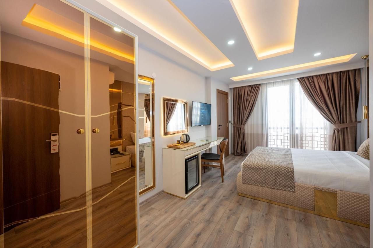 Luxury Airport Hotel By Zazzoni-Istanbul Airport Arnavutkoy Bagian luar foto