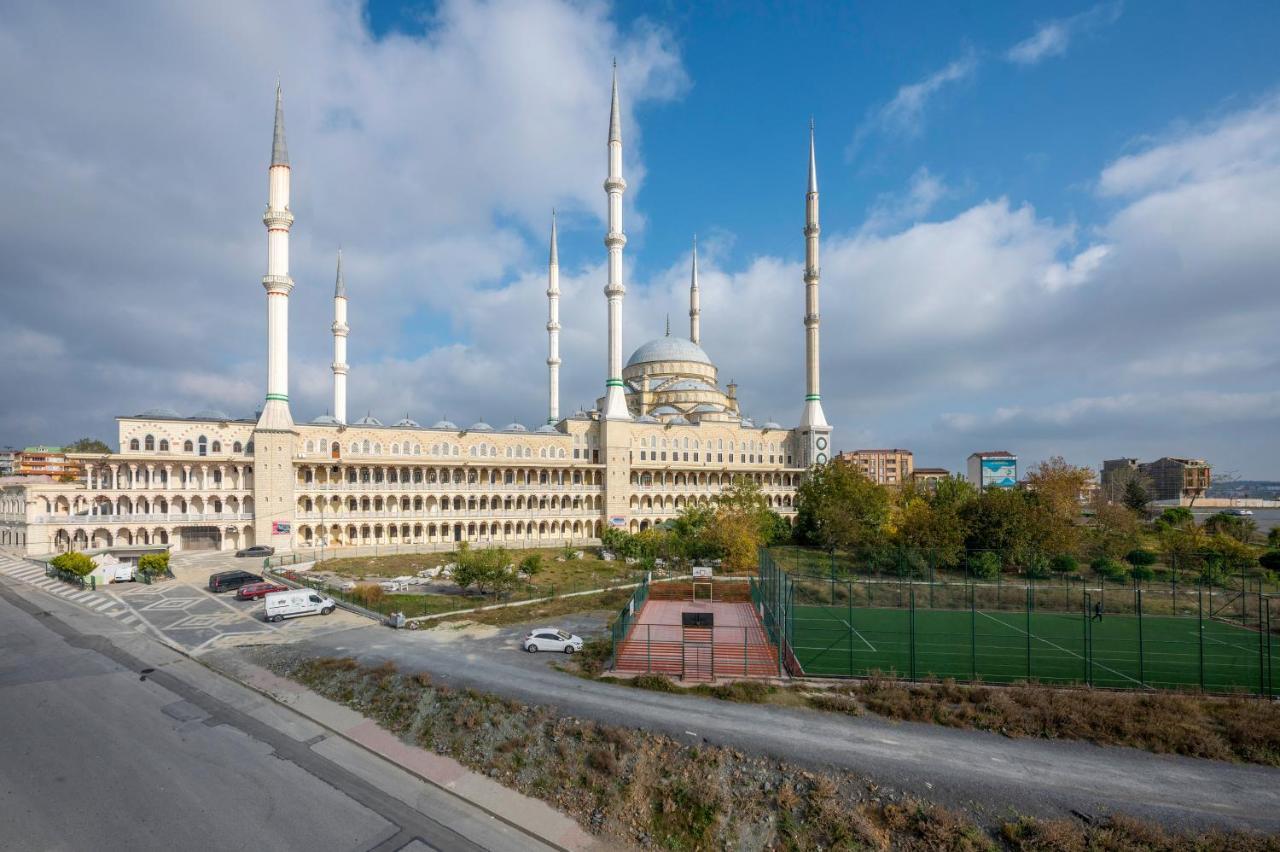 Luxury Airport Hotel By Zazzoni-Istanbul Airport Arnavutkoy Bagian luar foto