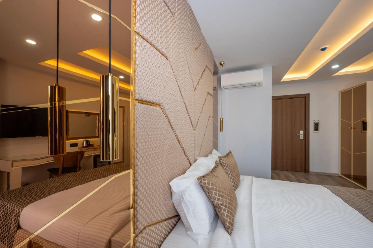 Luxury Airport Hotel By Zazzoni-Istanbul Airport Arnavutkoy Bagian luar foto