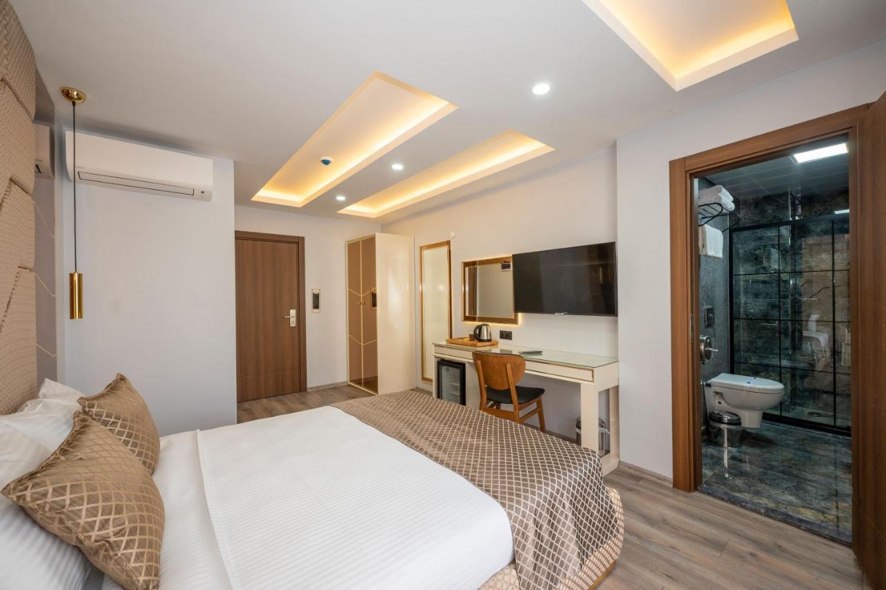 Luxury Airport Hotel By Zazzoni-Istanbul Airport Arnavutkoy Bagian luar foto